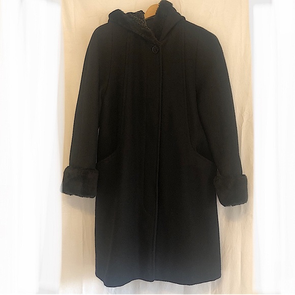 Black Wool Coat, Faux Fur & Leopard-Lined Hood, Size 12P - Picture 2 of 10